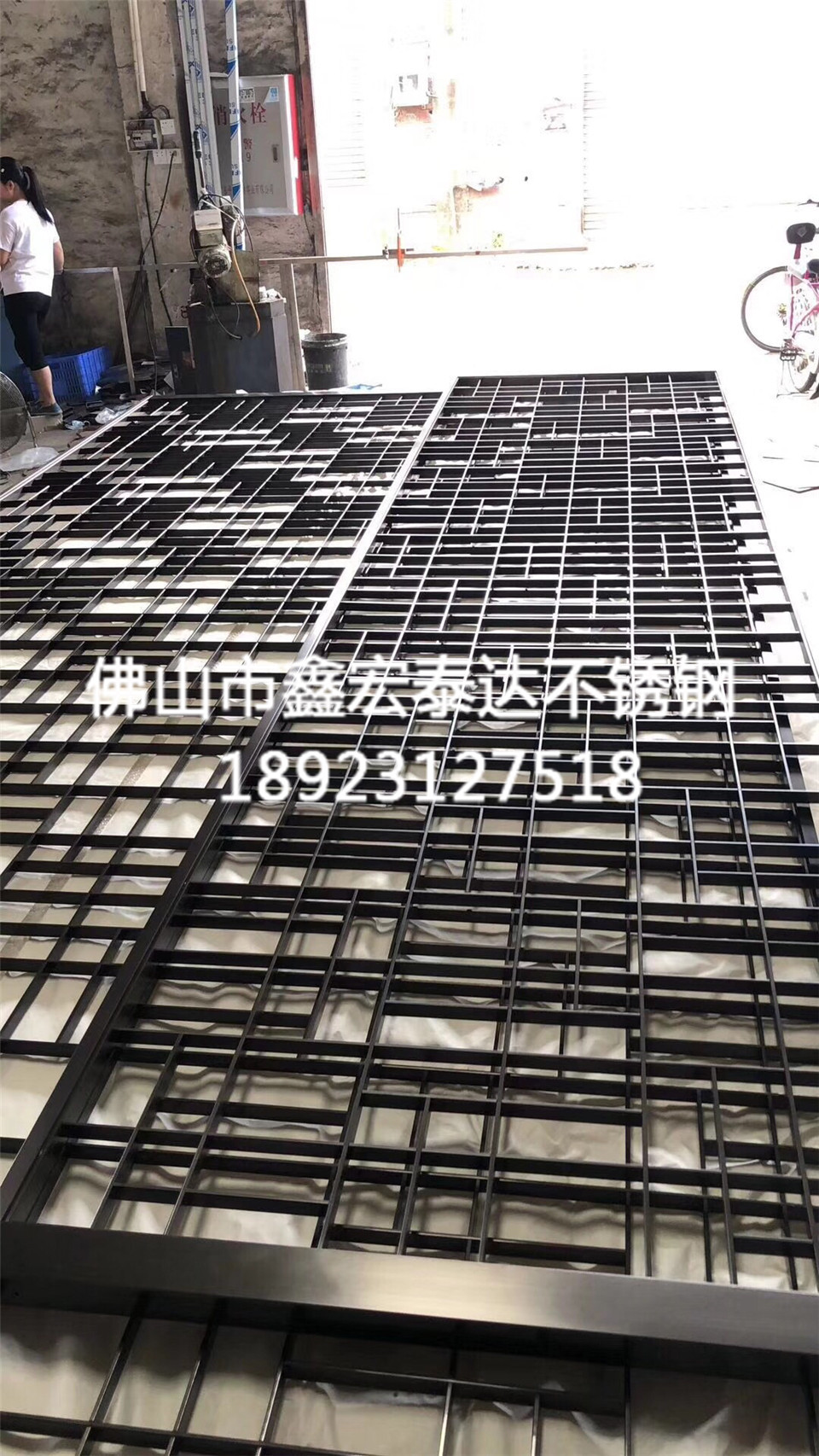 不锈钢屏风制品 (1)