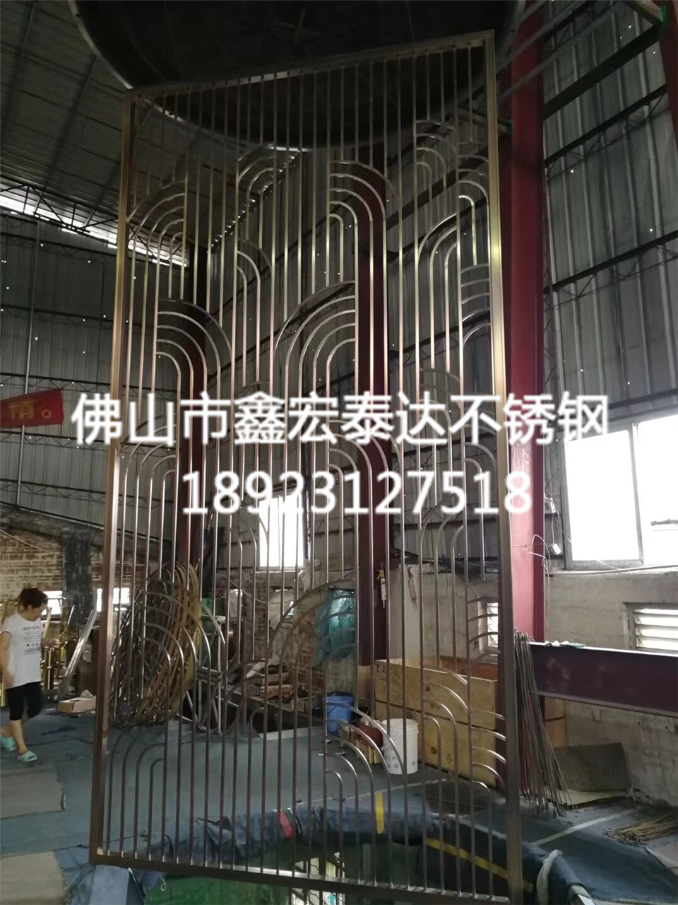 不锈钢屏风制品 (9)